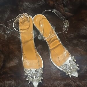Elegant Silver Women's Shoes with Butterfly Design